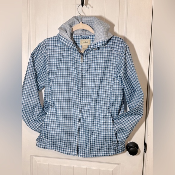 L.L Bean trail light weight jacket - Picture 1 of 11